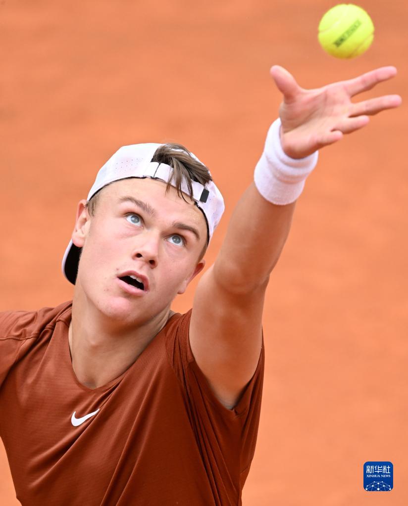 而对于正在 而对于正在